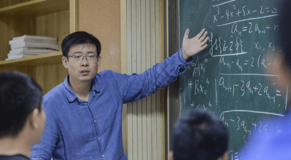 鐵飯碗在編教師為什么會想到離職呢？(圖1)