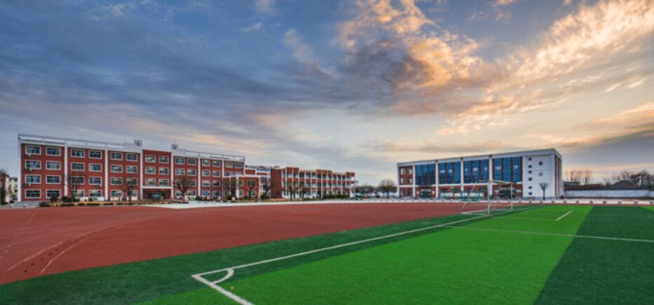 培訓(xùn)機(jī)構(gòu)碰到老師離職帶走大批學(xué)生怎么辦呢？(圖1)