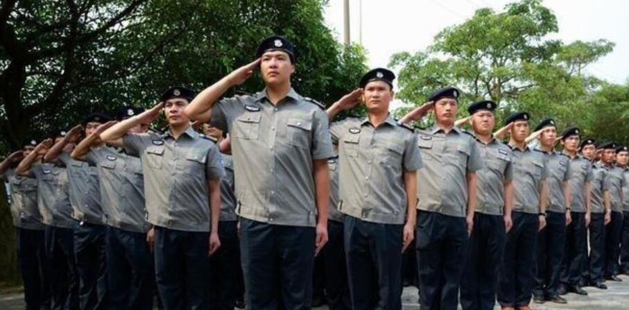 保安每月收入那么低，為什么離職的人卻特別少呢？(圖1)