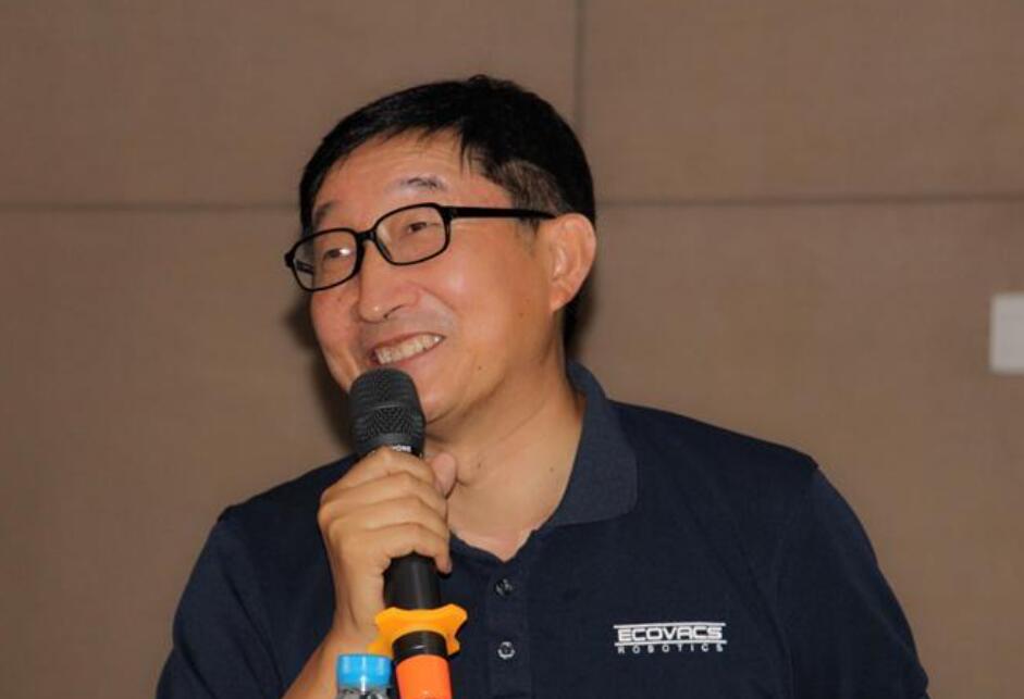 大學老師離職創(chuàng)業(yè)，靠掃地機器人獲得身家700億是誰？(圖1)