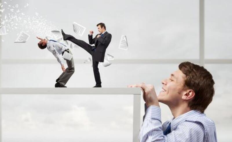 離職員工辭職前舉報(bào)領(lǐng)導(dǎo)的事情好嗎？(圖1)