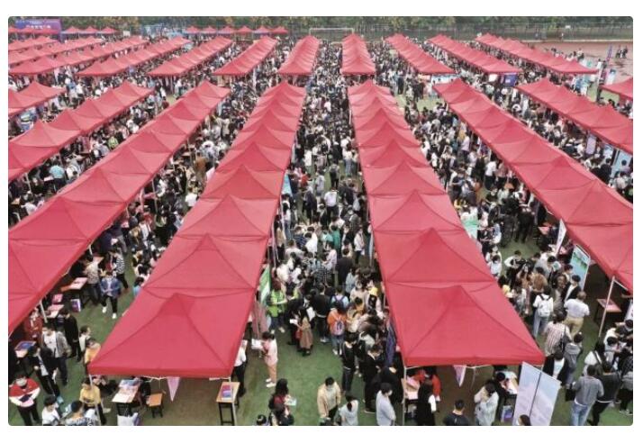 為什么要大型互聯(lián)網(wǎng)公司實(shí)習(xí)證明再加4萬(wàn)呢？(圖2)