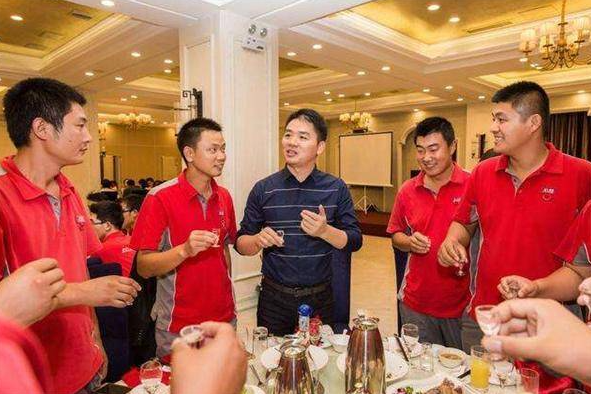 京東副總裁杜爽為何黯然離職呢？(圖1)