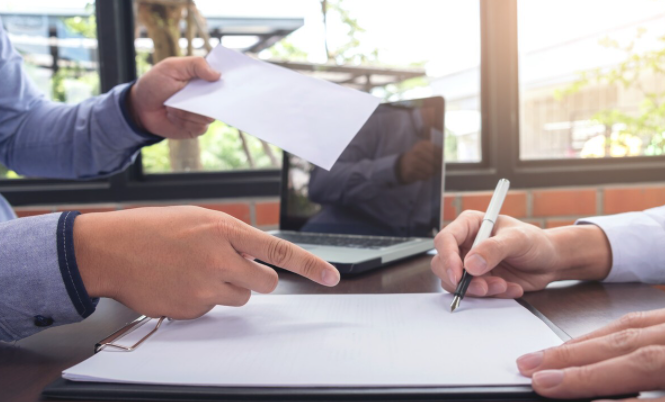 離職申請怎么寫合適(辭職報告范文怎么寫)(圖1) 離職申請怎么寫合適(辭職報告范文怎么寫)(圖1)