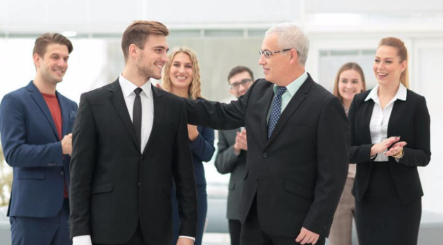 水平高的員工，一般離職的時(shí)候會(huì)怎么做呢？(圖1)